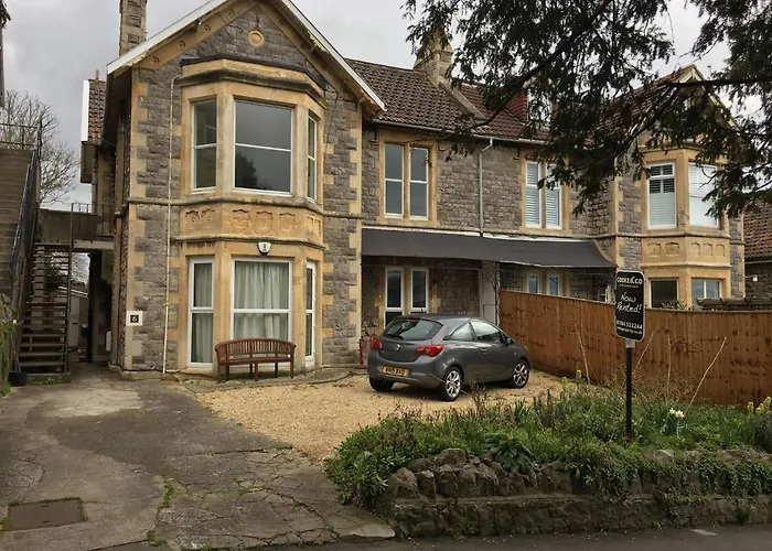 Pierview Place